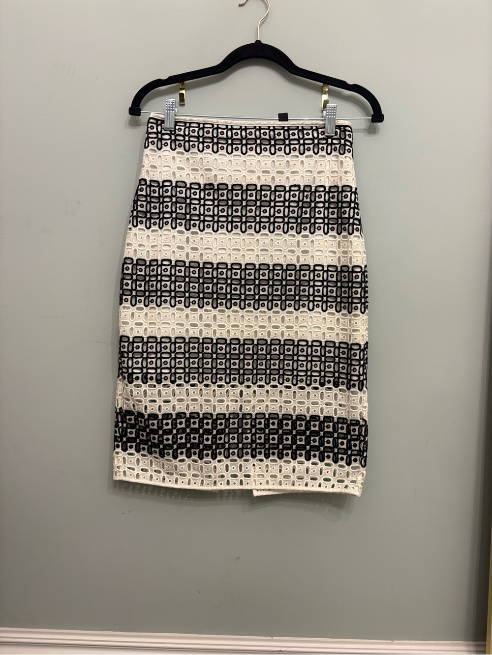 Banana Republic Black and White Striped Lace Pencil Skirt